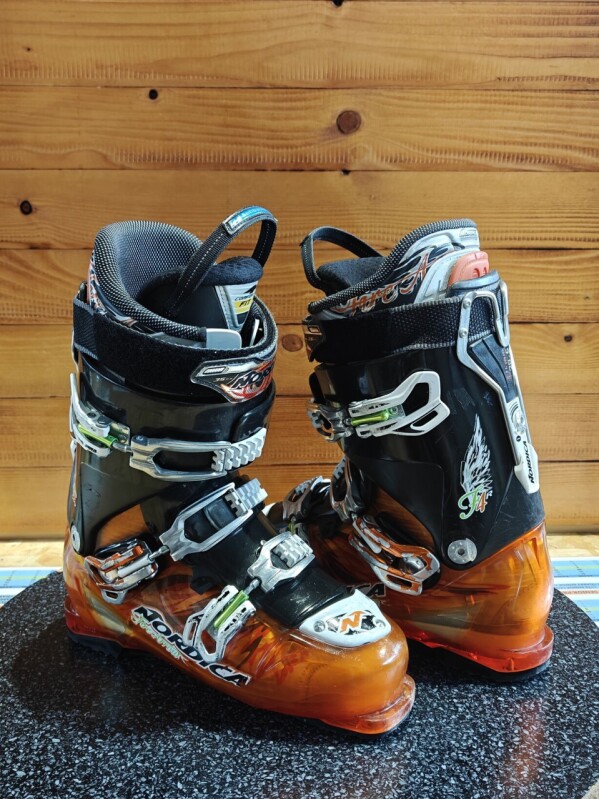 LYŽIARKY NORDICA FIREARROW F4 28MP